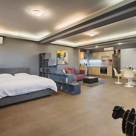 Boutique Apartment In Athens Center ภายนอก รูปภาพ